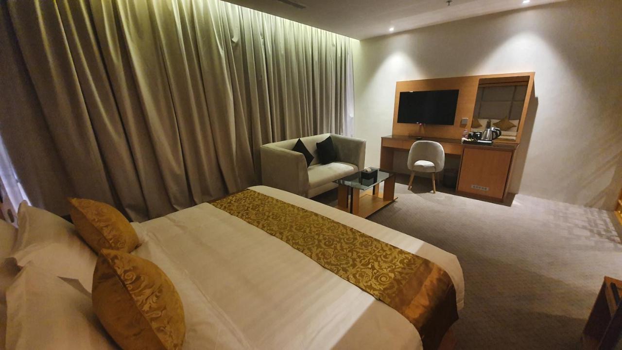 Al Rayyan Tower Hotel Jeddah Exterior foto